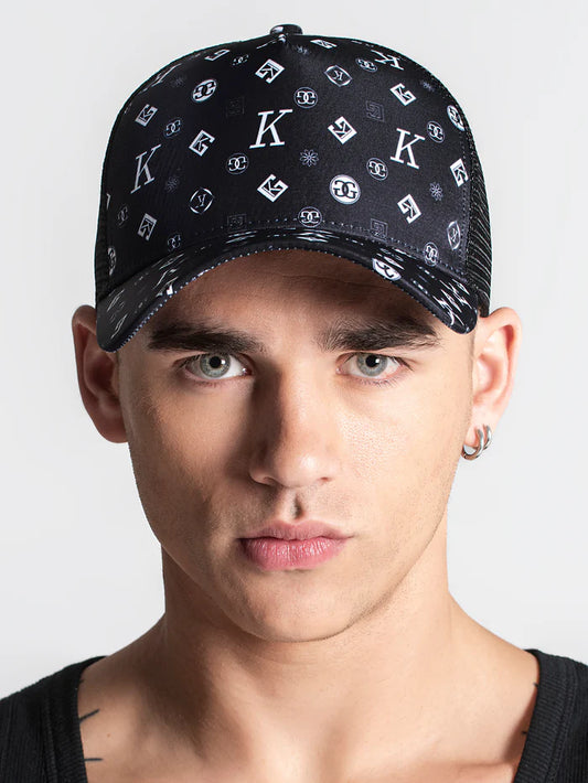 Gorra Negra Mania