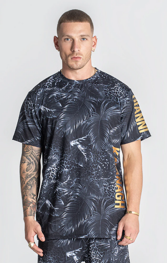 Camiseta Negra Resort