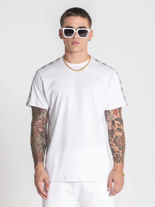 Camiseta Blanca Retro