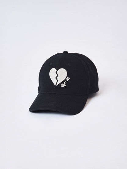 Gorra ajustable unisex Broken Heart Negra